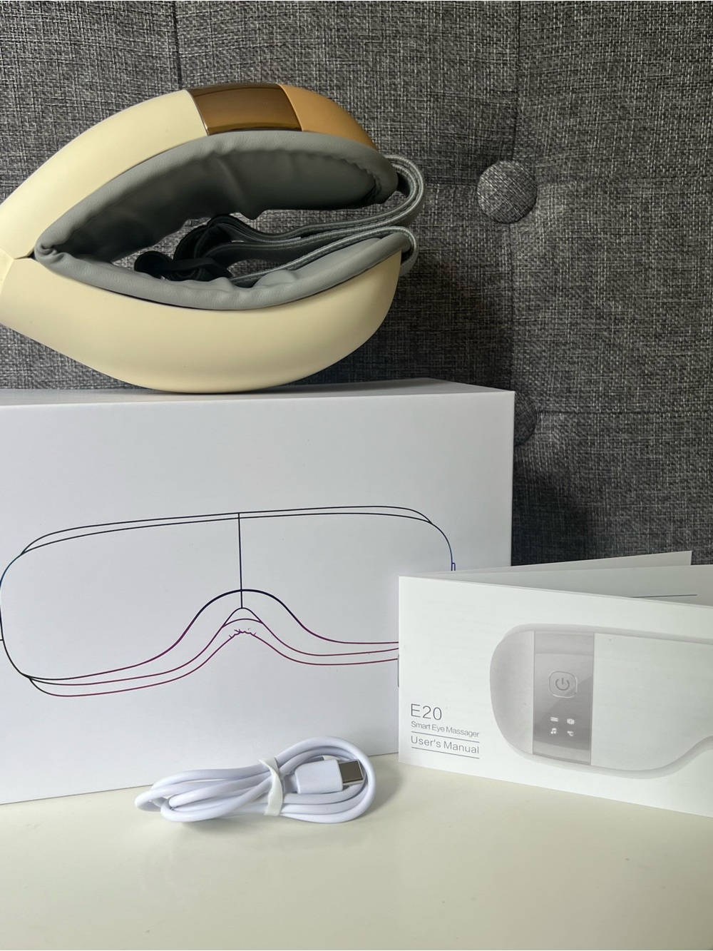 E20 Smart Eye Massager - Cream